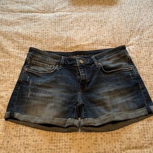 Mavi jean shorts size 7 (closer to 6)